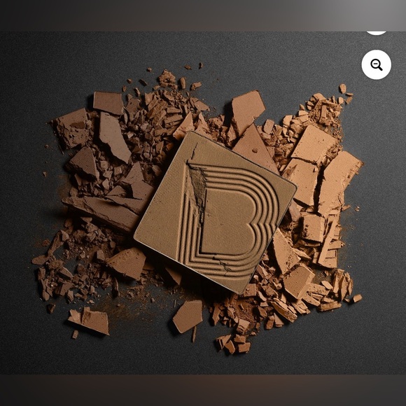 BLK/OPL True Color Ultra Matte Foundation Powder - 600 Medium Deep Net Wt 0.30oz - Picture 5 of 6